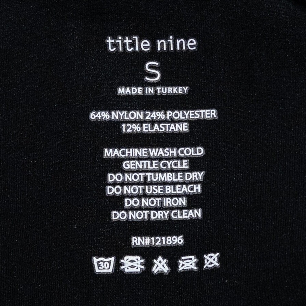 Title Nine Spark Seamless Legging Sz Small Solid Black Elastic Waist Layering - Picture 8 of 8